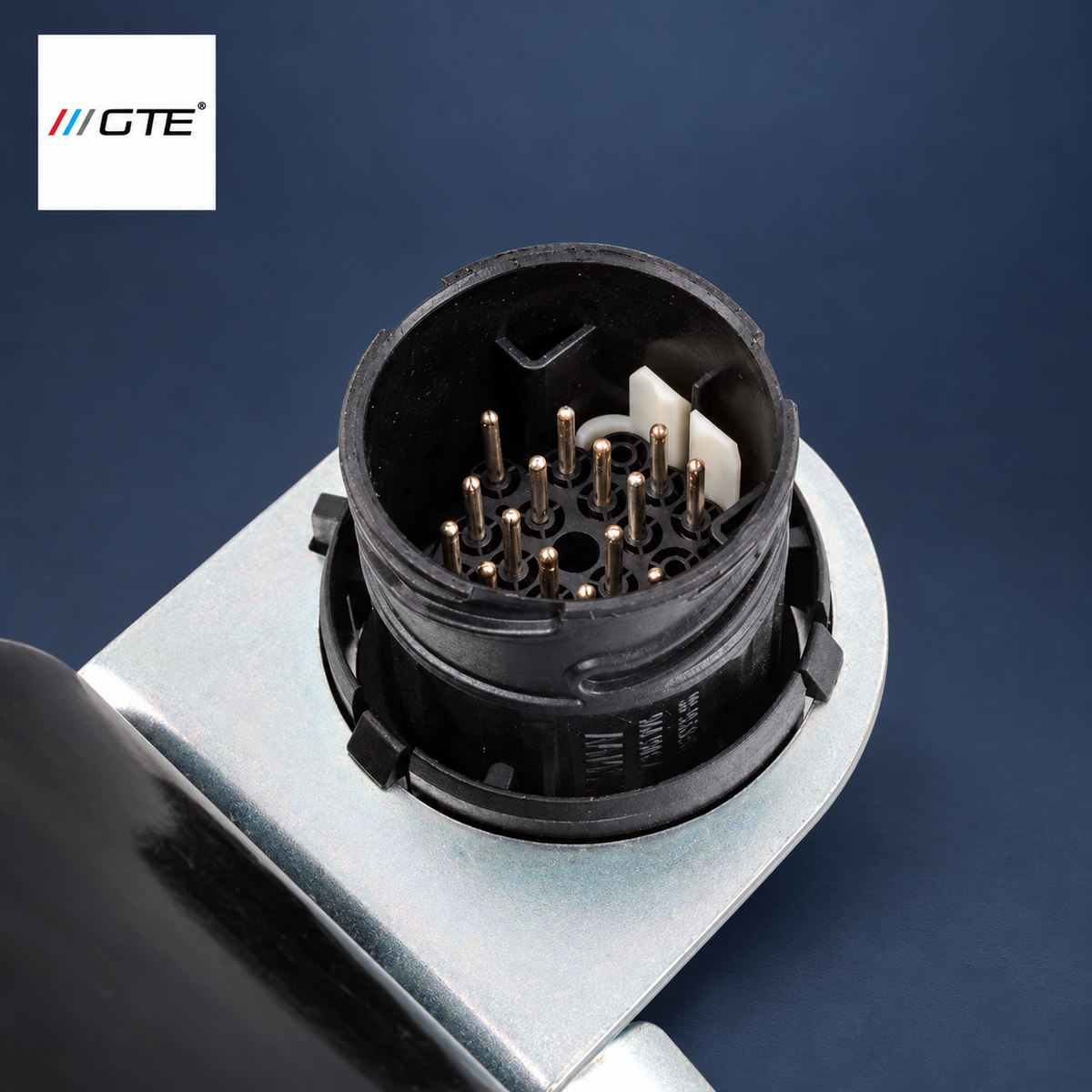 21532229715 BMW E46 M3 SMG II round multipin electrical connector, OEM configuration reference