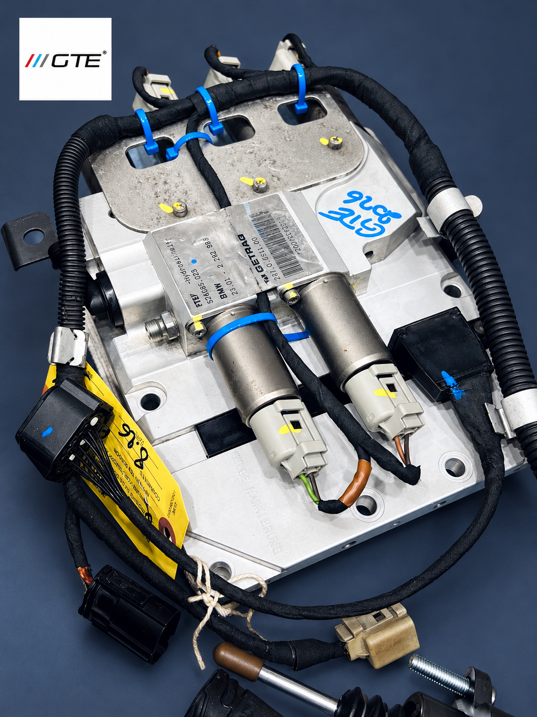 21542282998 BMW M5/M6 SMG III system reference: hydraulic control unit with solenoids, electrical connectors and inspection markings